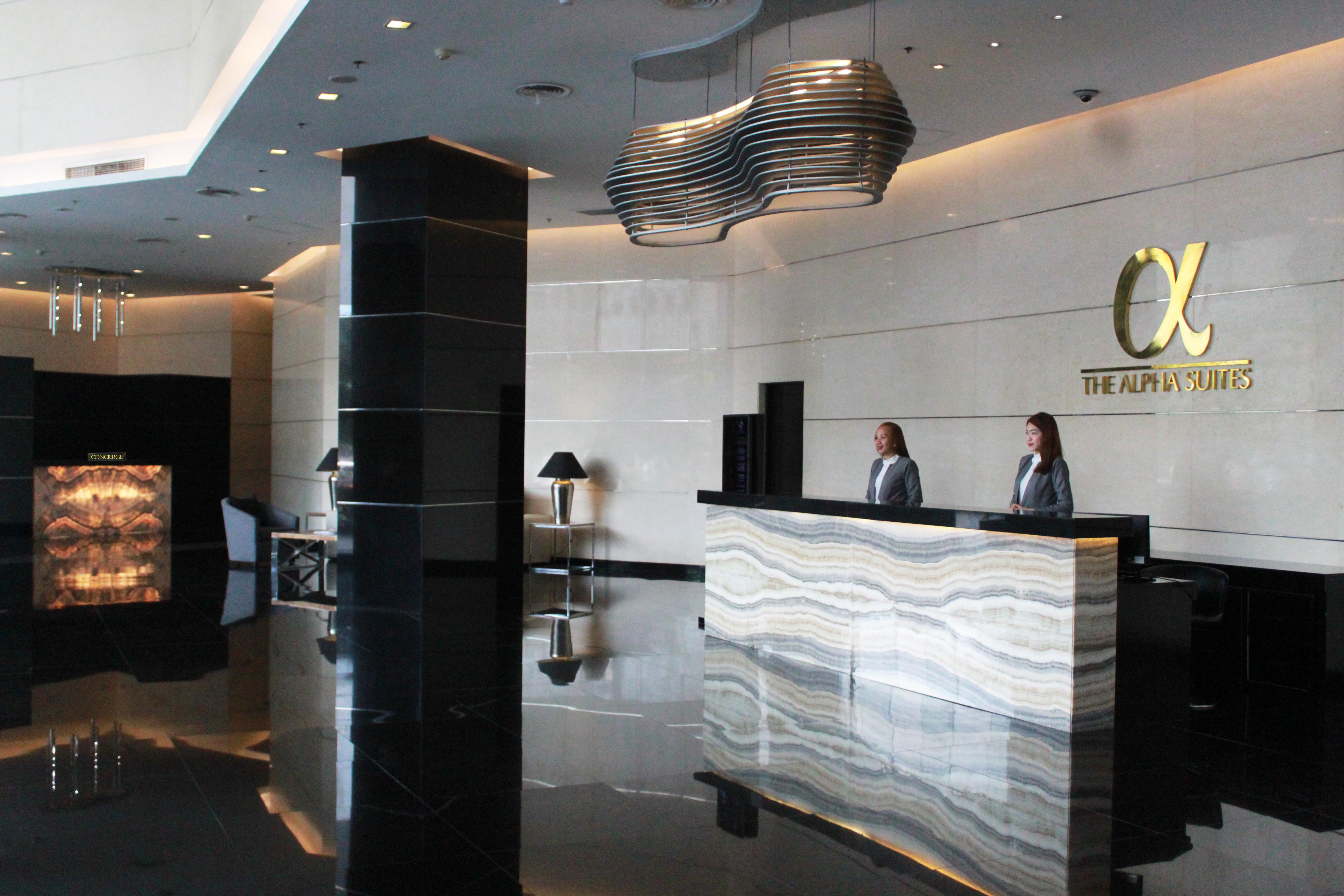 סן פדרו מקאטי The Alpha Suites מראה חיצוני תמונה