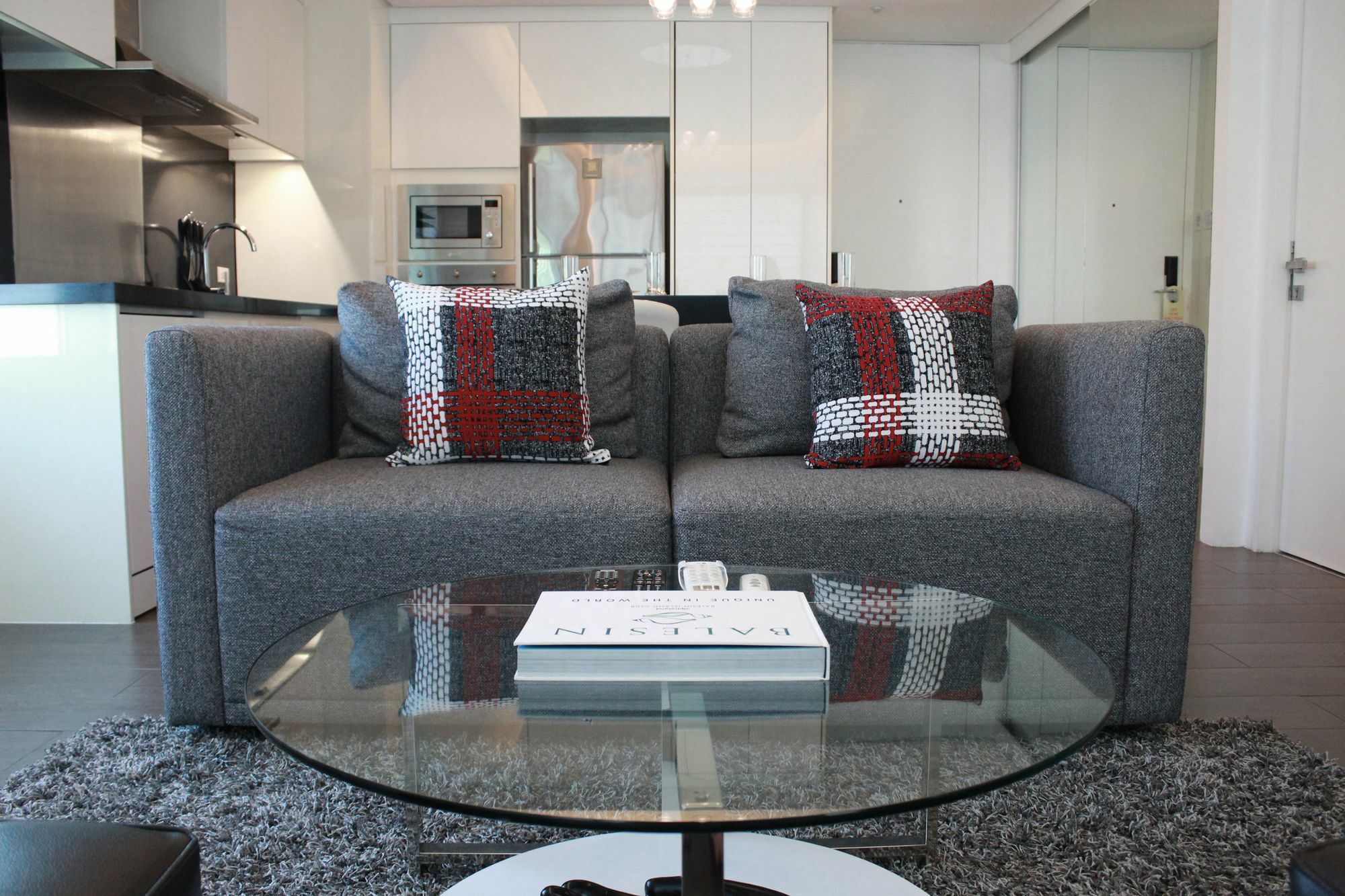 סן פדרו מקאטי The Alpha Suites מראה חיצוני תמונה