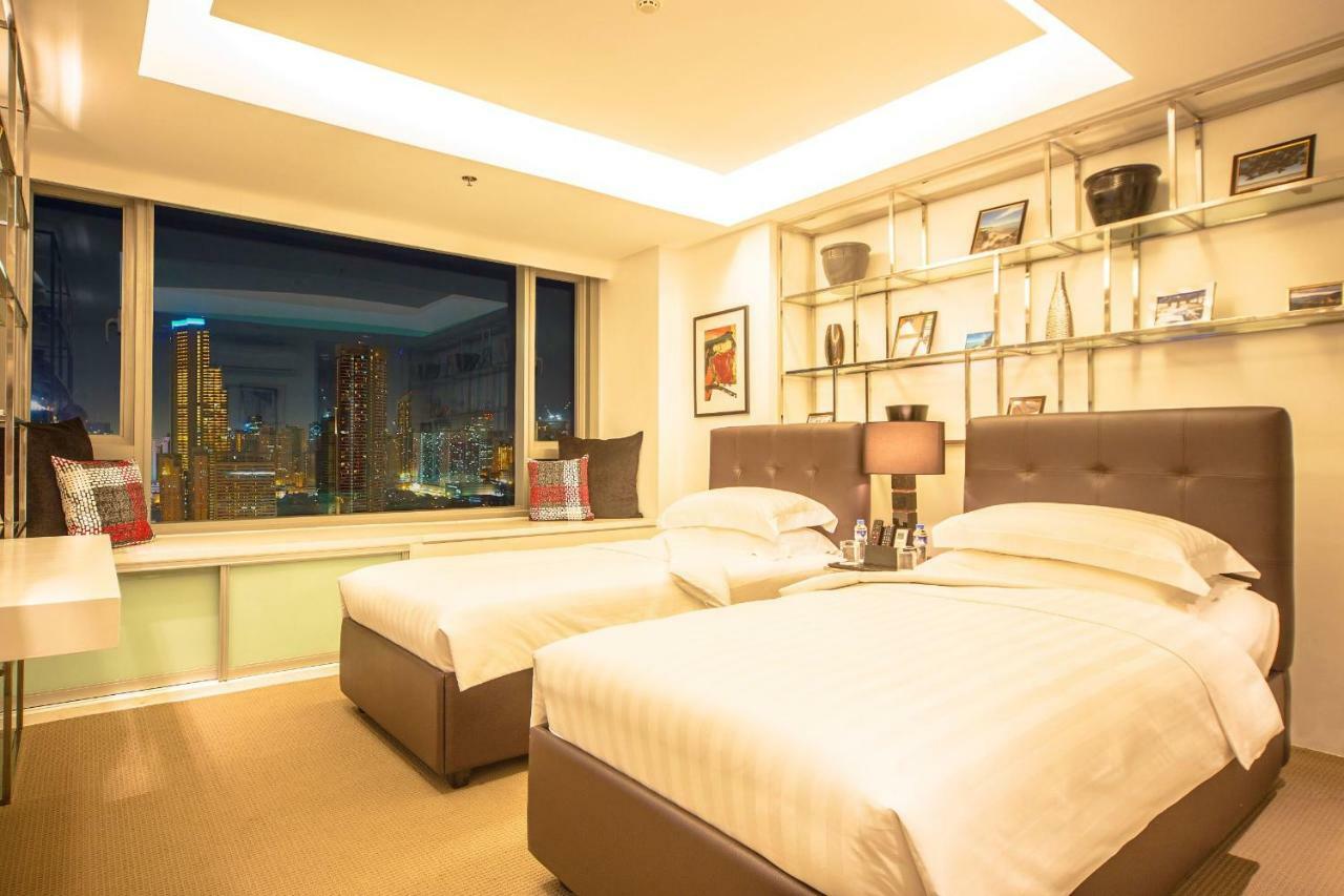 סן פדרו מקאטי The Alpha Suites מראה חיצוני תמונה