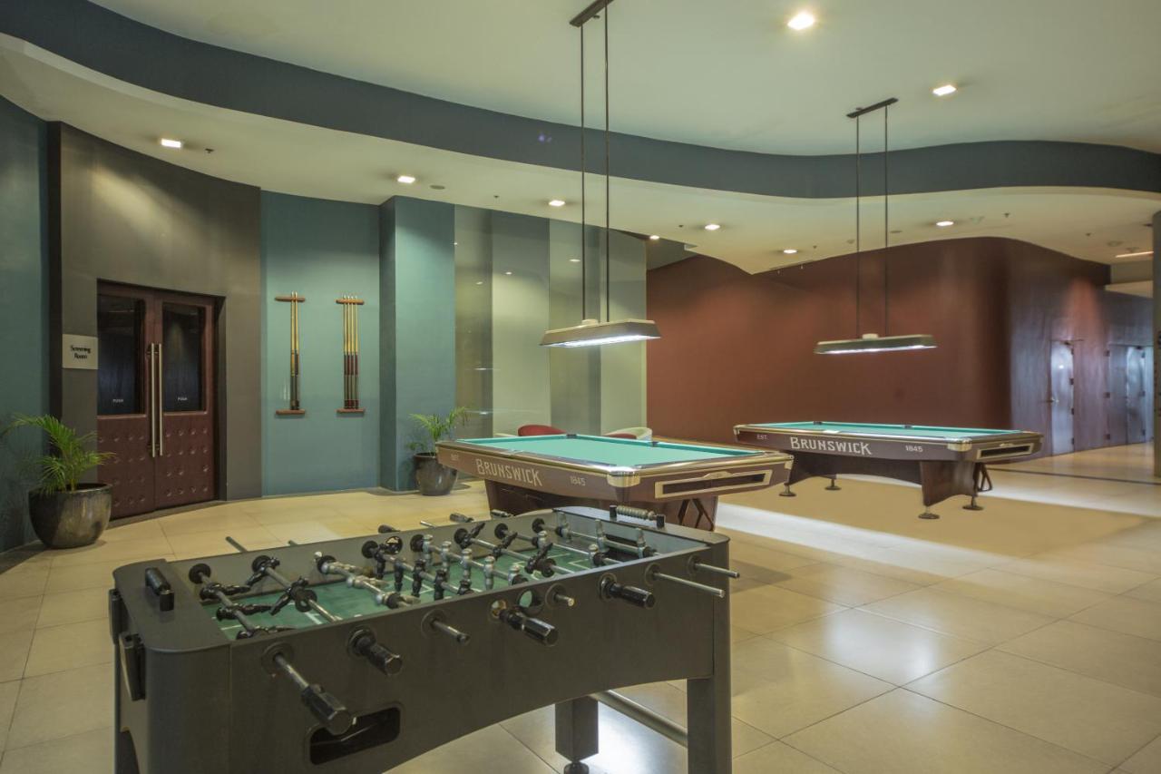 סן פדרו מקאטי The Alpha Suites מראה חיצוני תמונה